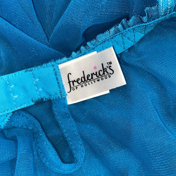 Fredericks of Hollywood turquoise lacey lingerie slip size small - Picture 3 of 4